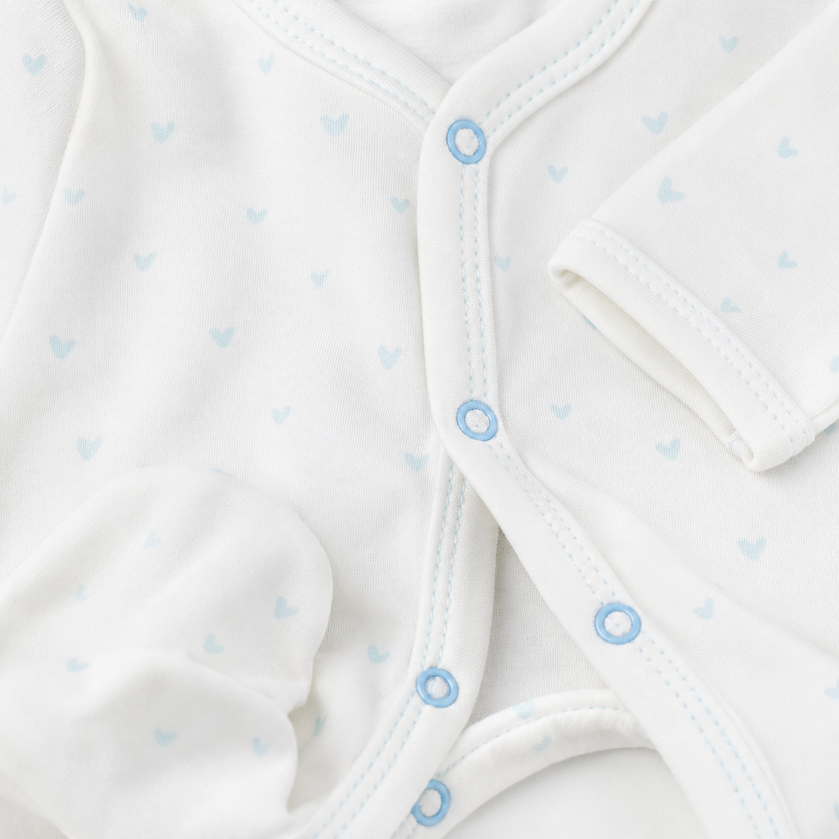 Snap-Front Footie – Blue Hearts